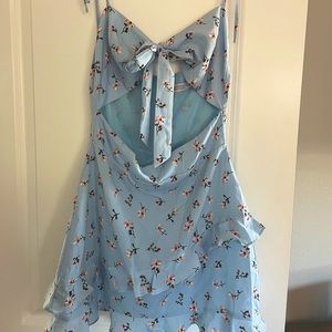 Floral cut out dress with middle tie